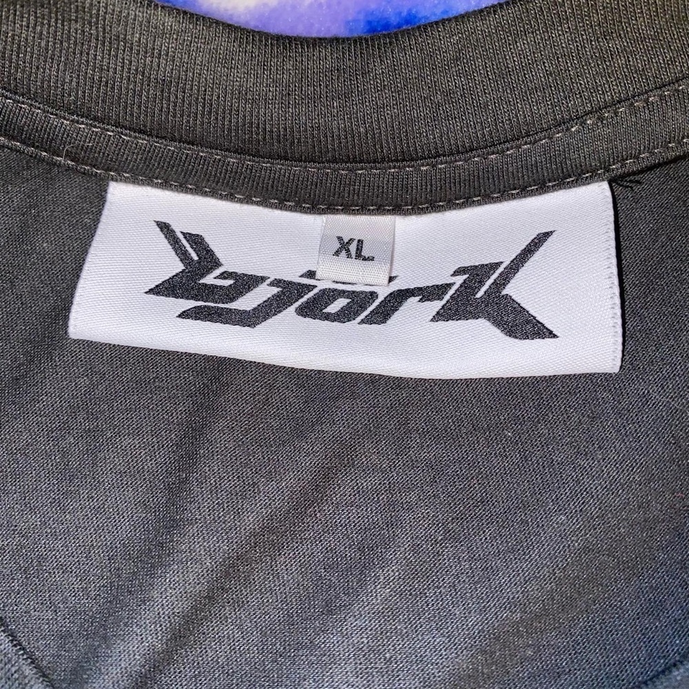 Vintage 90s Bjork single stitch band tee - Picture 3 of 6